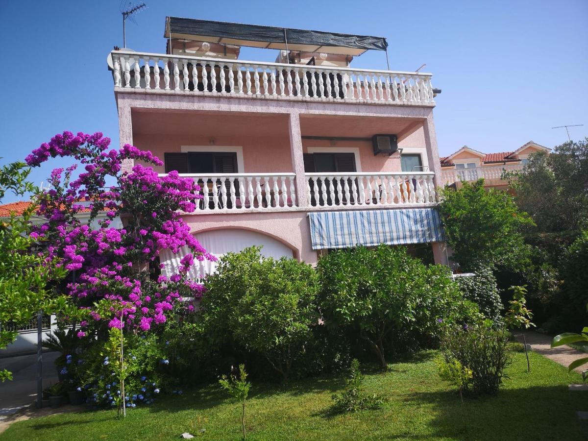 Apartments Daniela Vodice Zewnętrze zdjęcie