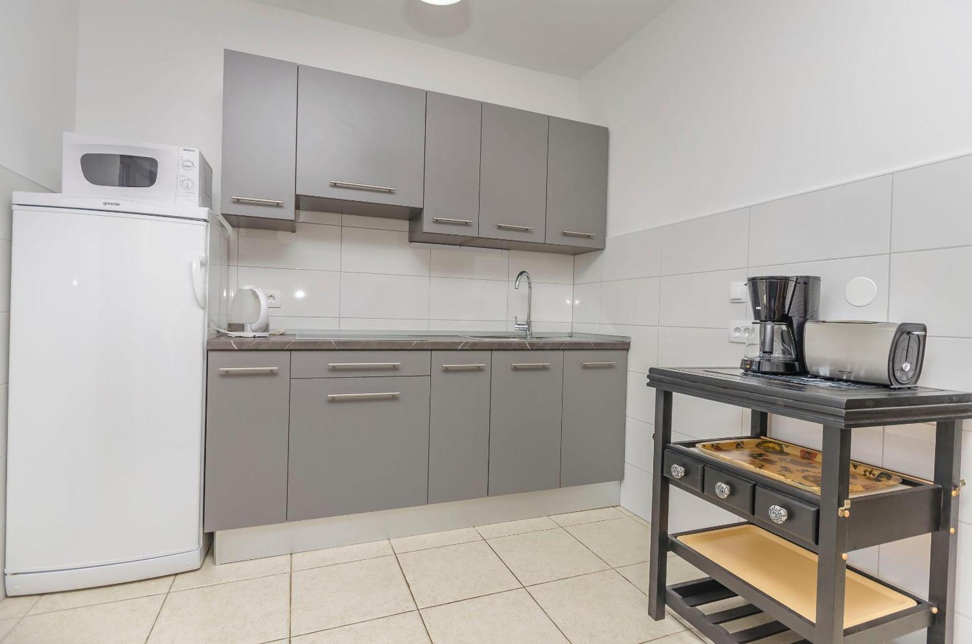 Apartments Daniela Vodice Zewnętrze zdjęcie