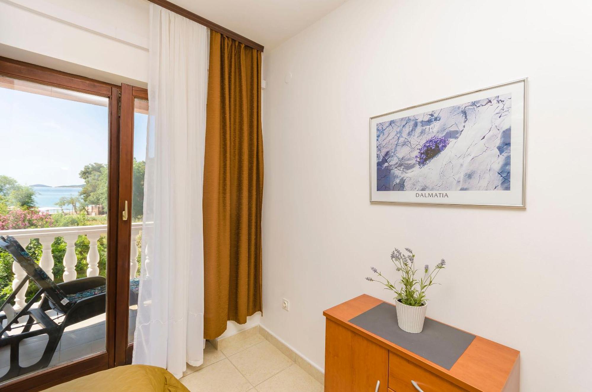 Apartments Daniela Vodice Zewnętrze zdjęcie